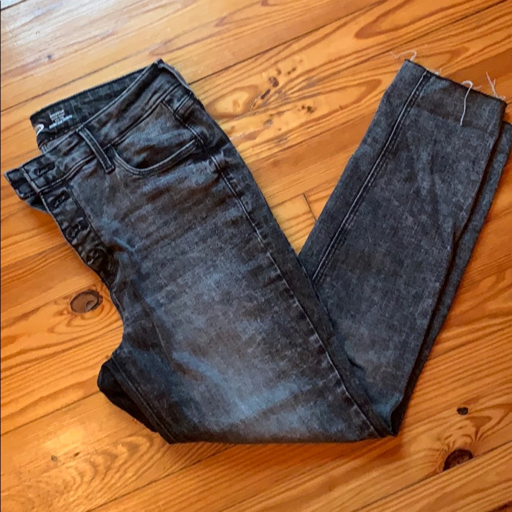 Old Navy Rockstar Super Skinny Jeans
